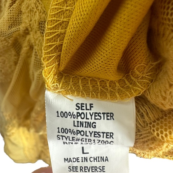 Honey Punch Plunge Lace Romper Yellow Playsuit Jumpsuit - Picture 14 of 16